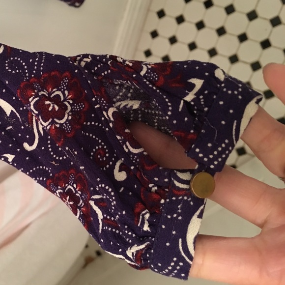 Vintagey Look Dress - Picture 6 of 8